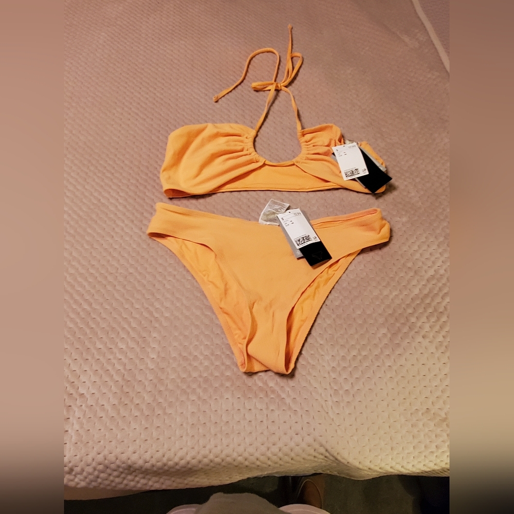 H & M bikini